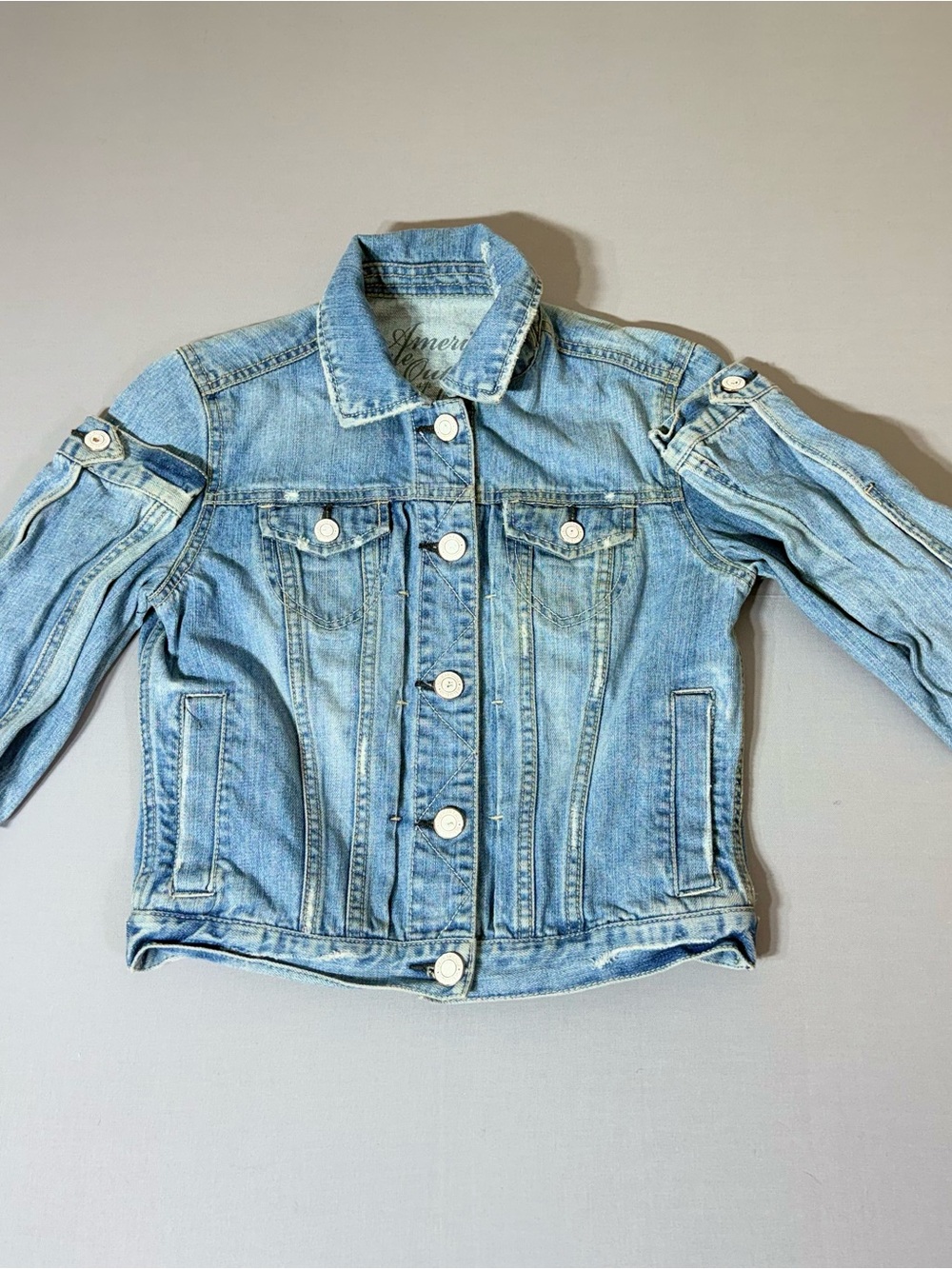 American Eagle Outfitters Women's Light Blue Denim Jacket S Button Front Pockets